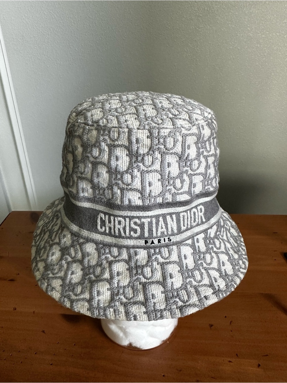 Christian Dior Oblique Bucket Hat - gray and white